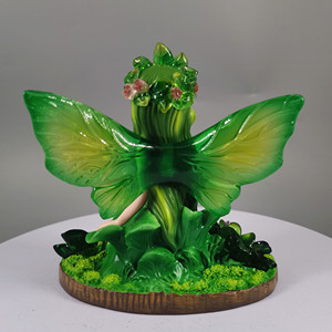 Statue de Figurines de queue de fée rouge foncé en résine d'ornement de bureau de haute qualité avec aile verte - Product Image 5