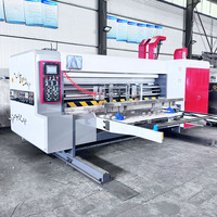 Goedkope automatische flexo kartonnen verpakkingsmachines voor fruit- en pizzadozen, inclusief print-, sleuven- en stansfunctie