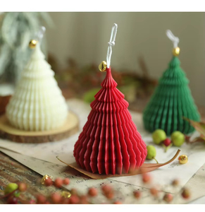 Vela Aromática Hecha a Mano con Aroma a Árbol de Navidad, Vela Decorativa para Fiestas Navideñas, Regalo Ideal para las Fiestas - Product Image 2