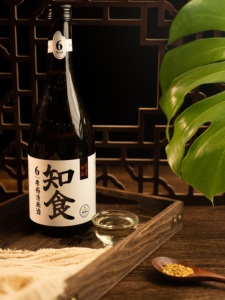 Vino de Arroz Xiaogan 708ml 6% de Alcohol Etiqueta Limpia Elaborado Naturalmente Venta al por Mayor Tiendas de Comestibles Asiáticas Restaurantes - Product Image 4