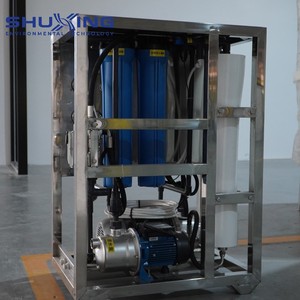 Usine de dessalement d'<span class=keywords><strong>eau</strong></span> FRP SWRO Petit purificateur d'<span class=keywords><strong>eau</strong></span> <span class=keywords><strong>salée</strong></span> Système RO 4040 pour les applications d'<span class=keywords><strong>eau</strong></span> potable côtière - Product Image 2