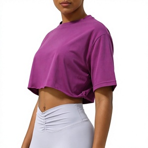Camiseta Corta Oversize de Algodón Suave para Mujer, Estilo Urbano, Venta al por Mayor, para Gimnasio y Entrenamiento, con Logotipo Personalizado - Product Image 1