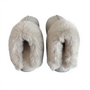 Pantuflas de Mujer de Gamuza Beige, Forradas de Felpa Cálida, <span class=keywords><strong>para</strong></span> Interiores, con Cuello de Piel Sintética - Product Image 4