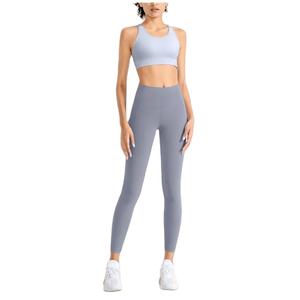 Ropa de yoga personalizada Ropa deportiva de entrenamiento Gimnasio Fitness Mujeres Leggings de dos piezas de alta calidad - Product Image 1
