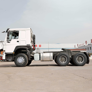 Camion tracteur HOWO à double entraînement 375 CV, roue motrice remise à neuf, vente de tracteurs HOWO en Afrique - Product Image 2