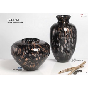 Tammaro Home Italian Quality <b>Glass</b> Flower Vase to Decorate the Home in Black Glitter London Collection Decoration - Product Image 3