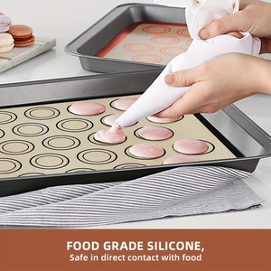 Tapete de Silicona Antiadherente de Alta Calidad para Hornear Pan, Pizza y Galletas, 30x40cm - Product Image 2