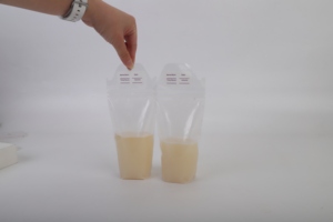 Sacs <span class=keywords><strong>de</strong></span> conservation du lait maternel jetables personnalisés 7oz, qualité alimentaire, auto-scellants, pour congélation du lait maternel - Product Image 2