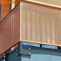 Plaque en cuivre perforée de précision pour la décoration de radiateurs et de grilles de radiateurs modernes
