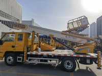 EVERSTAR Nouveau Camion Hydraulique de 42 Mètres Monté Aérien Télescopique Accès Échelle Ascenseur Diesel Carburant Seau Camion Boom Antenne Manli