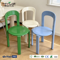 Chaise Rey ergonomique pour salle à manger, pieds croisés, assise concave, empilable, couleur personnalisée, en bois d'hévéa, pour la maison ou le bar