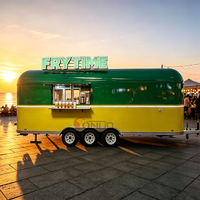 Camion de restauration en acier inoxydable avec friteuse et réfrigérateur à vendre