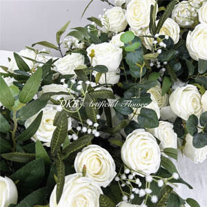 ดอกกุหลาบประดิษฐ์ทำมือจาก DKB Wholesale สำหรับตกแต่งโต๊ะในงานแต่งงาน งานรับปริญญา และวันแม่ - Product Image 5