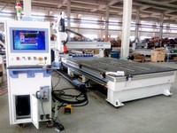 Automatique 3d Sculpture Sur Bois Cnc Routeur Aléseuse Cnc Travail Du Bois Avec Une Efficacité De Traitement Élevée