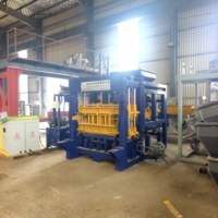Machine à fabriquer des briques hydrauliques robustes QT7-15 pour la fabrication de produits en béton
