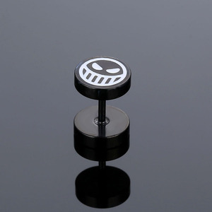 <span class=keywords><strong>Orecchini</strong></span> a bottone in acciaio inossidabile <span class=keywords><strong>orecchini</strong></span> a bottone con faccia sorridente Anime un pezzo accessorio per Cosplay - Product Image 2