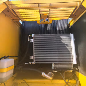 Escavatore <span class=keywords><strong>Komatsu</strong></span> PC200 Usato Quasi Nuovo, Escavatore Cingolato da 20 Tonnellate per Costruzioni, Alta Qualità, <span class=keywords><strong>Komatsu</strong></span> PC200 in Vendita - Product Image 2