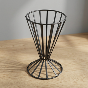 Cesta de alambre cónica de hierro - Product Image 2