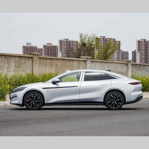 2025 nuovo modello BYD HAN L DMI nuovo che vende a caldo arrivano auto ibrida berlina elettrica 145KM 170km nuovo veicolo energetico a lungo raggio - Product Image 3