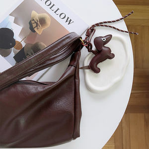 मूल डिजाइन किए गए खेल इन प्यारे फोन एक्सेसरीज हाथ से बुने रस्सी कीचेन फैशन पेलेंट गहने डिय बैग कीरिंग उपहार - Product Image 5