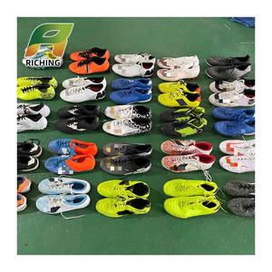 Chaussures de football d'occasion en gros de Chine à bas prix, lots de chaussures de seconde main pour hommes, baskets, Zapatos De Segunda Mano - Product Image 3