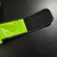 Gants de boxe de compétition en cuir exquis avec logo personnalisé 2024 pour la boxe sportive et la maîtrise des réflexes