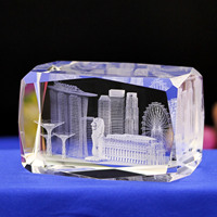 Ornement en cristal sculpté en 3D de Merlion, taille et forme personnalisées, pour souvenirs touristiques de Singapour