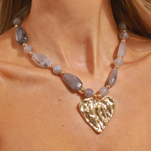 Collana con Ciondolo a <span class=keywords><strong>Cuore</strong></span> Irregolare Placcato Oro in Metallo, Stile Vintage, Nuova Collezione, per Donna, Ideale per il Commercio Transfrontaliero - Product Image 3