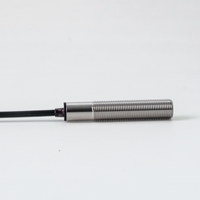 Sensor Proximitas Kapasitif NPN NO 3-Kawat Terintegrasi Jarak Deteksi 4mm