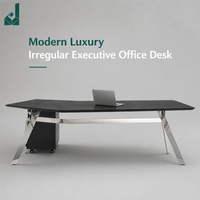 Bureau de direction ergonomique de luxe moderne avec pieds en aluminium poli 8K en forme de X, placage de bois E0, table de bureau créative écologique