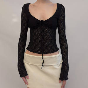 Chemise pour femme à manches longues, col en V, détails de nœud, ajustée, en dentelle noire florale respirante, style punk gothique - Product Image 2