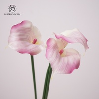 Großhandel Hochwertige Weiße Rosa Lila Hochzeitsblumenarrangements Hotel-Dekoration Künstliche Calla-Lilien Realistische Blumen