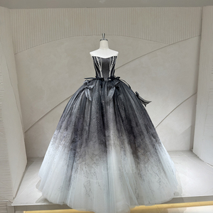 Spjy004 Elegante Vestido de Quinceañera Ombre Negro, Sin Tirantes, con Cuentas en el Corpiño, Brillante, de Tul en Capas, con Detalle de Lazo, Jancember - Product Image 2