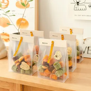 뜨거운 판매 일회용 플라스틱 식품 가방 투명 견과류 스낵 초콜릿 포장 가방 재활용 휴일 선물 가방