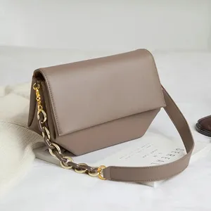 Moda Chains Shoulder Bag Female Niche Bolsas Mujer Advanced Sense Bags for Women Underarm Bolsos 2024 New Unique Handbags