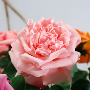 Rosa Austin Artificial con Tacto Realista y Humectante, Ramo Simulado para Fotografía, Rosa de Té con Borde Ondulado, Planta Artificial - Product Image 4