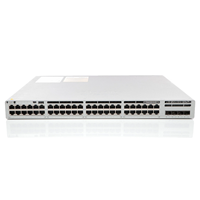 Switch Cisco C9300L-48P-4G-A PoE+ Uplinks Network Advantage équipé de 48 ports PoE+ 1G avec un débit de commutation jusqu'à 104 Gbps