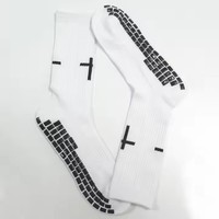 Chaussettes de football de haute qualité pour hommes Chaussettes de football longues Chaussettes de football antidérapantes Chaussettes noires personnalisées à poignée croisée
