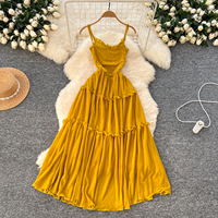 Robe longue vintage à fines bretelles pour femme, froncée, à volants, à plusieurs niveaux, taille haute, fluide, pour les vacances d'été