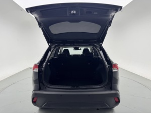 Toyota Corolla Cross 2023 2.0L CVT Essence SUV L2 avec assistance <span class=keywords><strong>au</strong></span> conducteur, occasion, 5 places, SUV familial compact - Product Image 5