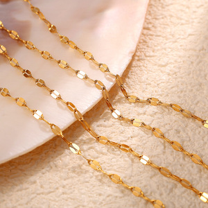 Collar de cadena de clavícula asimétrico en forma de corazón, colgante de acero inoxidable dorado para mujer, joyería romántica de moda - Product Image 3