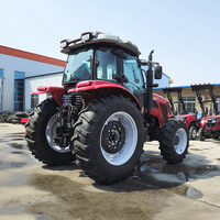 Vente d'usine Nouveau tracteur agricole 4x4 4wd Yto de 100 ch, 120 ch, 160 ch, 180 ch pour l'agriculture
