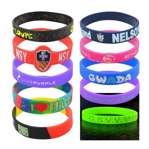 Bracelets en caoutchouc sportifs personnalisés, bracelets en silicone entièrement imprimés, étanches, promotionnels - Product Image 1