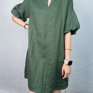 Robe d'été verte pour femme, style lin personnalisé, décontractée, à manches courtes, mi-longue - Product Image 2