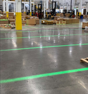 Projecteur laser industriel à ligne continue, équipement de signalisation lumineuse LED pour la sécurité en usine - Product Image 1