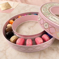 Boîte cadeau ronde de luxe personnalisée pour macarons, emballage rigide en papier en forme d'anneau avec plateau transparent, pour chocolats, bonbons, cadeaux de mariage, vente en gros OEM ODM