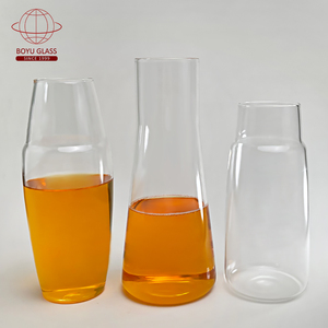 Ensemble de carafes en verre réutilisables faites à la main, nouveau design, 1 tasse 1 carafe, en verre borosilicate coloré, bouteille d'eau chaude personnalisée, vente en gros - Product Image 6