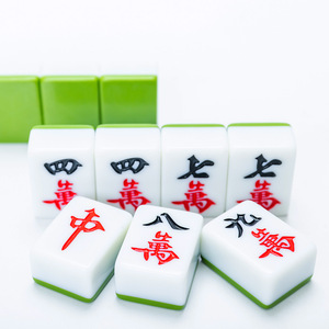 Hand Rolled Mahjong Tiles Melamine Green Large Medium Size For Home Chess Card Entertainment - Product Image 2