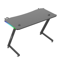 Escritorio de Computadora para Juegos Wquantum Ajustable y Convertible con Iluminación RGB, Marco Metálico y Refrigeración - Precio Económico para Uso en Oficina en Casa