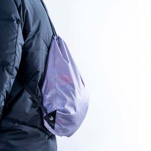 Gran oferta, bolsa deportiva con cordón de poliéster impermeable reciclada, logotipo personalizado, bolsa con cordón personalizada ligera y duradera - Product Image 5